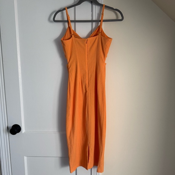Guess Midi Dress - Picture 6 of 12